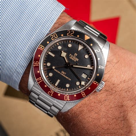 Tudor Black Bay 58 'On the Fly' Extension Link .